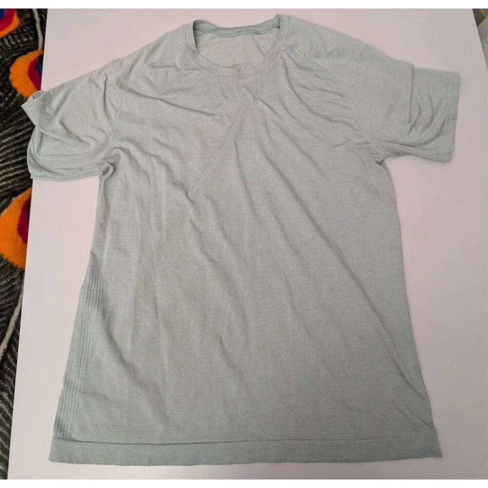 Lululemon Metal Vent Tech Shirt Mens M Medium Green Movement Is Medicine SS Tee